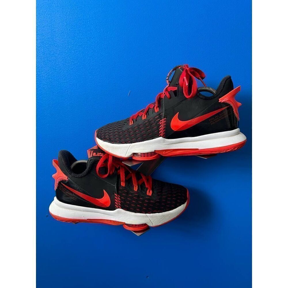 Nike Lebron Witness 5 Shoes Men's Sz 8 Black Red Basketball CQ9380-005
